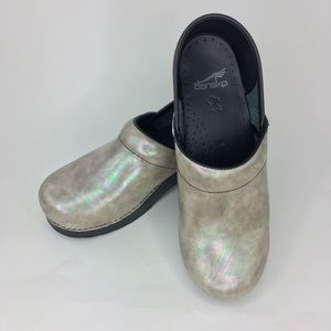 Women’s Dansko Nursing Clogs Size 39